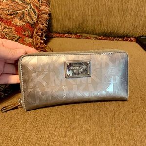 Gorgeous MK wallet
